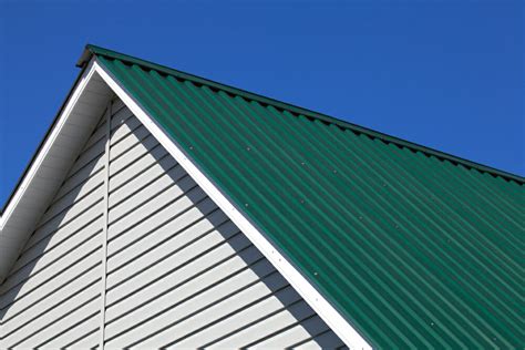 Corrugated Metal Roof (Installation, Lifespan & )